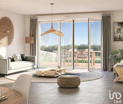 iad France - Amélie Davin ... vous propose : PÉRIGNY - SUR LA COULÉE VERTE DU CANAL DE ROMPSAY ET LA VÉLODYSSÉE -- PROCHE CENTRE DE LA ROCHELLE ET PLAGES DERNIERES NORMES EN VIGUEUR RE 2020 - NF HABITAT HQE. Résidence de 2025. Maison de plain-pied - ...