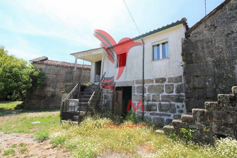 House V2 for restoration, in Vila Verde, Valdreu, Braga.Located in Brezeguimbra. Inserted in old village, with houses already recovered. Consisting of 7 divisions being on the ground floor 2 stores and on the 1st floor by 5 divisionsAreas:- land area...
