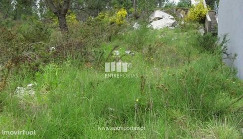 Land with 2083m² for housing construction. Located on the outskirts of the city. Place with good access. Ref.:VCM12095 ENTREPORTAS, NEW Founded in 2004, the ENTREPORTAS group with more than 15 years, is a leader in real estate mediation in the market...