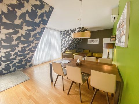 An elegant, modern living design underlines our well-equipped apartment in a prime location in the 9th district, directly between the Votive Church, the National Bank and 2 green parks, a 3-minute walk from the Schottentor/center. This apartment is i...