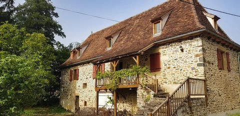 A fully renovated village house on the doorstep of one of the Dordogne Valley's best loved gems. Renovated throughout and with good energy reports, this delightful Mill House is within walking distance of good amenities and one of the prettiest stret...