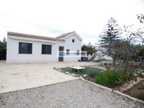 Total surface area 40 m², country house usable floor area 30 m², single bedrooms: 1, 1 bathrooms, paving, state of repair: in good condition, garden (own), floor no.: 1, sunny, lands: stoneware, built-up, lighting.