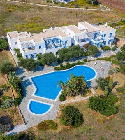 Molos Beach Apartment No. 4.11 is a stunning property filled with natural light and offering breathtaking views of the Aegean Sea. Nestled within a traditional ‘Kyklades’ style development in the charming fishing village of Molos, this villa provides...