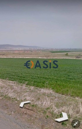 #32716754 Offered for sale is a wonderful regulated plot of land in the village of Tinkovo, Municipality of Varna. Price: 100 000 euro Location: Tankovo village, Municipality Nessebar, Nessebar District Burgas Plot area: 12 000 sq. m. Payment: 5000 e...