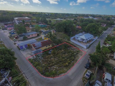 Embark on a promising venture with this vacant Multi-Family lot situated at the intersection of Tyler St. and Quarry Mission Road in Greater Chippingham. Strategically positioned on a corner, this centrally located lot offers convenient access to Dow...