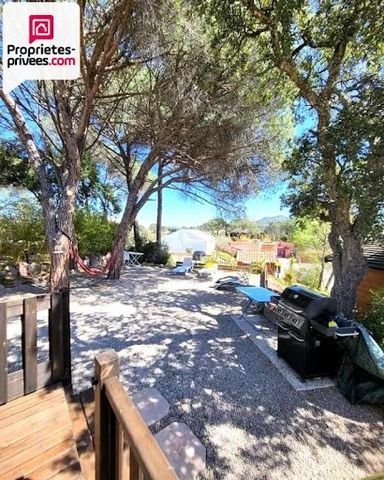 Mobile Home 4 Rooms 32 m² In a 5-star campsite club located in the heart of Provence between the Massif des Maures and the Massif de l'Esterel, Mobile home of the WATIPI brand of 30 m2, sold furnished and equipped. The latter has a living room, an eq...