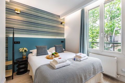 Welcome to our 20m2 studio, perfectly optimized for 2 people, located in the 15th arrondissement of Paris. The apartment's geographical location means you'll be able to get around France's capital quickly and easily via its many public transport opti...