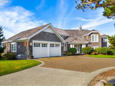 Welcome to Pinehurst Estates, the North Coast’s premier neighborhood, where elegance meets stunning ocean panoramas and serene landscapes. This Cape Cod-inspired residence, impeccably designed and masterfully built by Paul Caruana, spans 3,925 sq ft ...