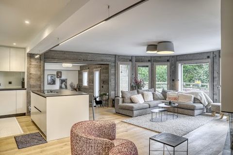 MEGEVE ROCHEBRUNE, CINQ PIECES CONTEMPORAIN REF. 7465, vendu en location meublée professionnelle, situé au rez-de-chaussée d'une résidence proche du centre du village. Vaste séjour très lumineux avec salon (cheminée au gaz), cuisine américaine équipé...