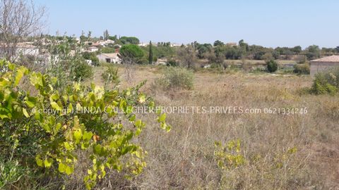 HERAULT (34) Venez découvrir ce terrain en bordure de Nézignan l'Evêque. Terrain NON CONSTRUCTIBLE POUR L'INSTANT peut-être dans les années à venir, possibilité de division, vue dégagée. proximité du CENTRE-VILLE pour l'instant il est possible de gag...