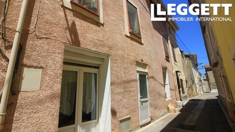 A31134CST11 - Discover this spacious village property, beautifully renovated to a high standard, offering both comfort and practicality. Located in the town of Cuxac d'Aude, the property is conveniently close to all amenities and just 7 km from the v...