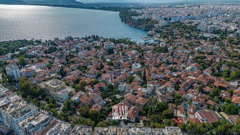 Dieses Boutique-Hotel, das sich in Kaleiçi befindet – dem einzigen Gebiet im schnell wachsenden und sich verändernden Antalya, das seinen natürlichen und historischen Charakter bewahrt – bietet eine unvergleichliche Gelegenheit für Immobilieninvestor...