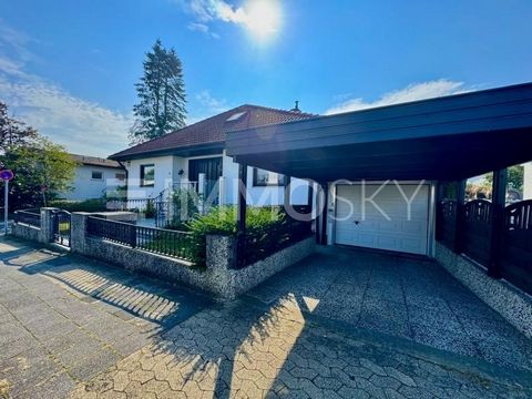 Your dream house in Giessen-Wieseck: Spacious detached house with granny flat, garden and numerous extras! Discover this unique detached house with granny flat in the sought-after location of Gießen-Wieseck. Spread over a generous 8 rooms, this house...