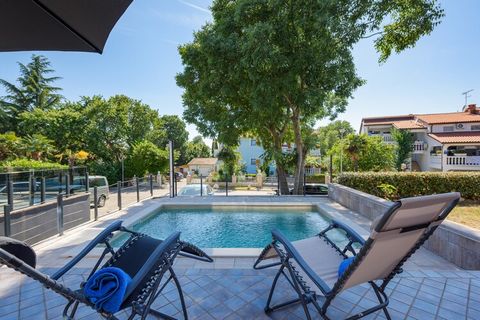 This apartment in Kukci offers a comfortable and well-lit space for up to 6 guests, featuring three spacious bedrooms. The property boasts a private garden, perfect for relaxation, along with a terrace for outdoor dining or enjoying the surrounding v...