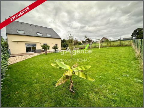 Située dans la charmante commune de Fleurigné (35133), cette propriété bénéficie d'un emplacement idéal offrant calme et tranquillité tout en restant à proximité des commodités locales. Cette maison de 167 M2 implantée sur une surface de terrain de 1...