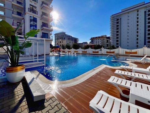 -ZERO LIVING COMPLEX IN MAHMUTLAR, ALANYA- Zum Verkauf angebotene Wohnung in einem neuen Komplex, 800 Meter vom Meer entfernt in Mahmutlar, einer der beliebtesten Gegenden von Alanya: MERKMALE DER WOHNUNG: 2+1 ca. 100 m² 9.-10. Etage Leer und sofort ...