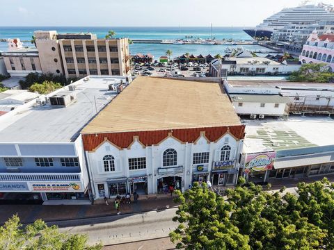 Eersteklas commercieel vastgoed in het hart van Oranjestad, Aruba - op een steenworp afstand van de oceaan! Ontdek een zeldzame investeringsmogelijkheid in een van de meest gewilde gebieden van Oranjestad - op loopafstand van de prachtige Caribische ...