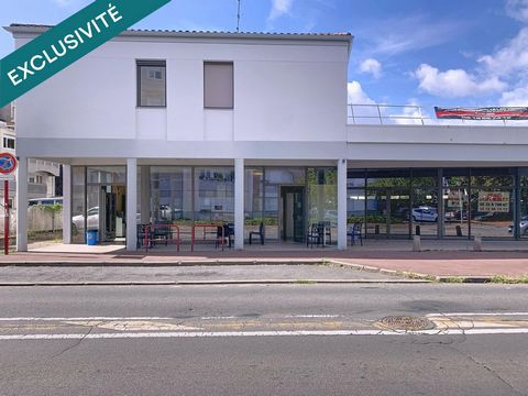 Boulangerie bien située, parking, grande vitrine