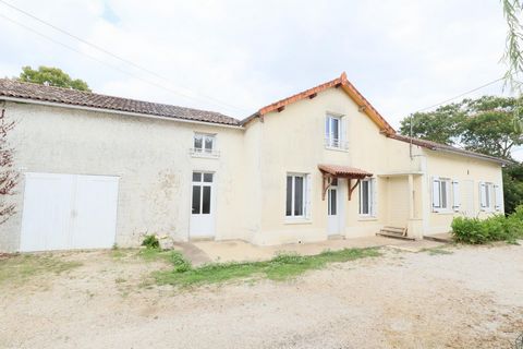 2 maisons habitables + grange sur terrain de 1200m2