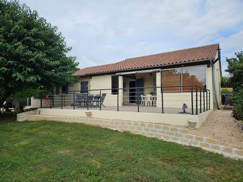 Maison de plain-pied avec grand jardin  Bretenoux, quartier recherché