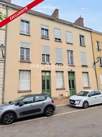 Appartement avec studio et combles aménageables