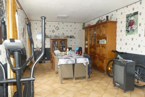 Cambron : Pavillon plain pied 110m², 5 Chb, jardin d'agrément.