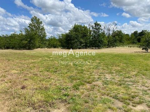 Terrain viabilisé 1862 m² – 1400 m² constructibles – Labarthe-sur-Lèze