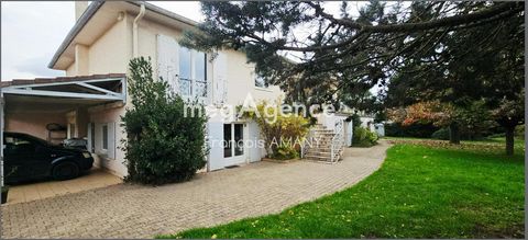 Maison à rénover gros potentiel 4 chambres 1 bureau