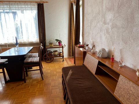 Welcome to our spacious holiday apartment in beautiful Dillingen an der Donau. Our house offers you everything you need for a relaxed and comfortable holiday. The apartment has three spacious bedrooms, all with comfortable beds for a good night's sle...