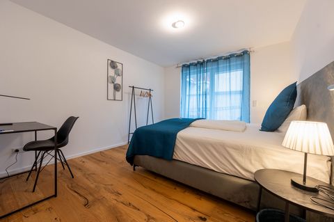 Welcome to LIT Living in the beautiful old town of Hemsbach! Our newly built connecting building with ground floor apartment offers you everything you need for a wonderful stay. Here you will find among other things: → Super central → 2 bedrooms with...