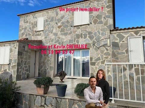 Pascaline et Kevin Chevalier vous présente cet magnifique propriété en Corse offrant une opportunité exceptionnelle de projets de vie! Avec une surface habitable de 700m2 répartie entre un logement T5, un logement T5, 2 appartements T2, 3 studios et ...