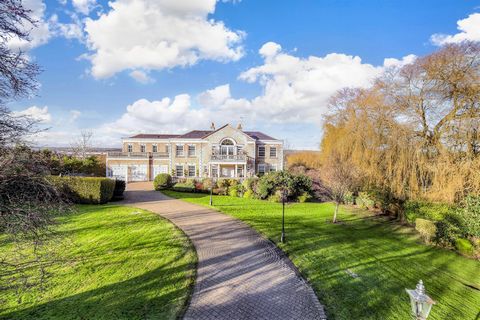 About this property:   Situated on the edge of Epping Forest in 6.54 acres of grounds and gardens, this superb three storey detached house built between 2003 and 2006 is outstanding, with a leisure complex including a swimming pool, gym and cinema. T...