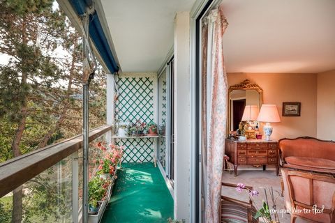 Dpt Hauts de Seine (92), à vendre VILLE D'AVRAY appartement T6 de 108m²- 4 chambres- balcon-parking-cave