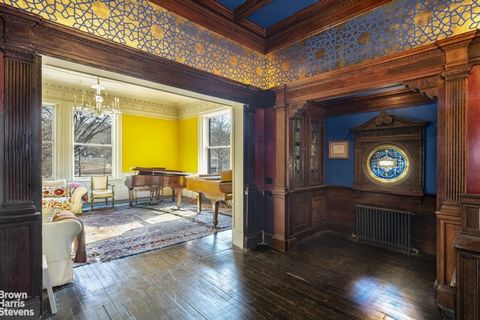 1 West 123rd Street --- 31 Mt Morris Park West Winner of the 2022 LUCY G. MOSES PRESERVATION Award THE JOHN DWIGHT HOUSE - PAST IS PROLOGUE Following the lead of McKim, Mead and White, this house was built in 1890 in the neo-Renaissance Revival style...