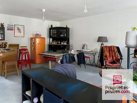 SEMUR EN AUXOIS (21140) PREZZO DI VENDITA: 126.590 euro (SPESE DI AGENZIA INCLUSE A CARICO DEL VENDITORE) Christophe BERTHELON vi offre: Situata nella città di Semur-En-Auxois, questa affascinante casa a schiera ristrutturata di 70 m². Si compone di:...