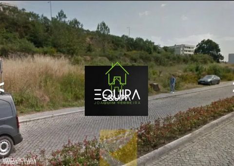 ???? **Terreno à Venda em Paços de Ferreira - Oportunidade Imperdível!** Descubra este magnífico terreno com 1.989 m², situado na prestigiada Avenida João XXIII, em Paços de Ferreira. Localizado numa zona habitacional de excelência, este terreno ofer...