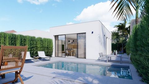 GC Immo bietet Ihnen, Neue moderne Villa 200 m vom Strand entfernt. Die helle einstöckige Villa verfügt über 2 Schlafzimmer und 2 Bäder. Vom Wohnzimmer aus gelangt man auf die Terrasse mit privatem Pool von 6m x 3m. Die offene Küche ist komplett mit ...