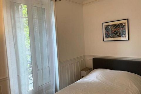 Prachtige accommodatie van 53 vierkante meter gelegen in in het 16e arrondissement van Parijs. Array Biedt comfortabel plaats aan 6 personen en is ideaal voor een vakantie met familie of vrienden. Fijn verblijf! Gelegen op de 1e verdieping met lift o...