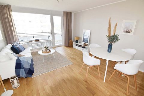 Diese schöne, vollständig renovierte Zweizimmer-Wohnung im ersten OG besticht durch eine gehobene Innenausstattung. Die Wohnung ist zur Westseite ausgerichtet und verfügt über einen herrlichen Balkon und ein hübsches Schlafzimmer mit Ost- Ausrichtung...