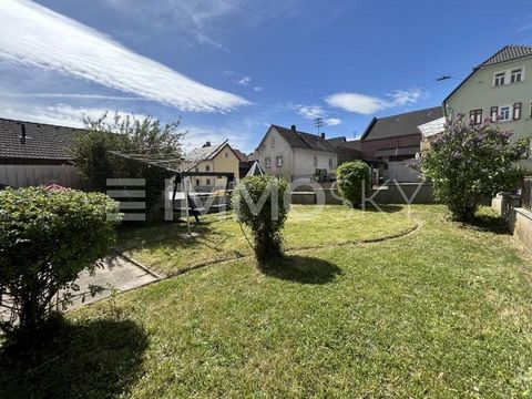 Willkommen in Ihrem neuen Zuhause! Dieses charmante Einfamilienhaus in Niederneisen bietet Ihnen mit seinen großzügigen 147 Quadratmetern Wohnfläche und einer Grundstücksfläche von 400 Quadratmetern reichlich Platz zum Leben und Entspannen. Das Haus,...