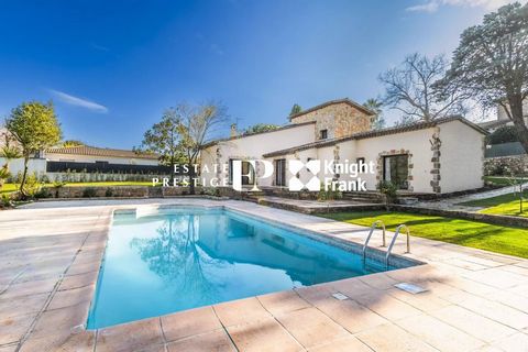 Located in a tranquil residential area just minutes from the village of Valbonne, this renovated old bastide exudes charm and authenticity. With its preserved character and unique architectural details. Nestled on a flat plot of 2528 m², adorned with...