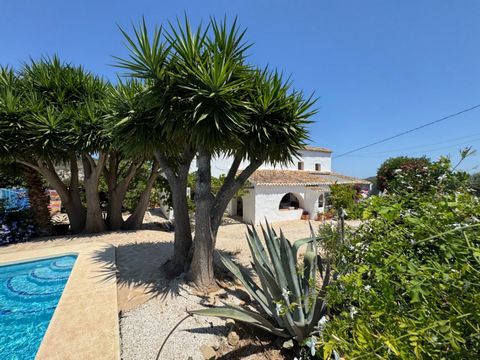 Welcome to Your Tranquil Finca in BenitachellEscape to this beautiful rustic finca nestled in the heart of Benitachell, Alicante. With 4 spacious bedrooms and 3 well-appointed bathrooms, this property offers plenty of room for families or guests, mak...