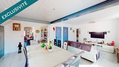 Villa avec une dépendance et deux garages