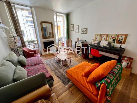 Saint-Michel : T3 de 70 m² dans un bel immeuble, avec vue sur la flèche et balcons