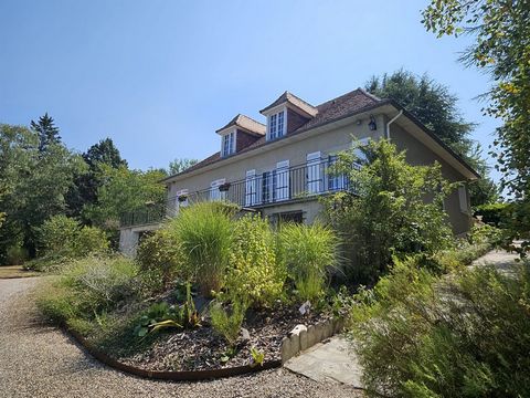 Maison familiale avec vue panoramique sur Perigueux