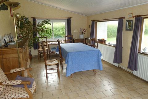 Huppy : pavillon plain pied 104 m², 3 Chb, terrain 2300m².