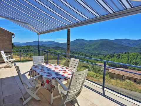 Magnifique maison avec dépendance, jacuzzi et vue panoramique près d'Olargues
