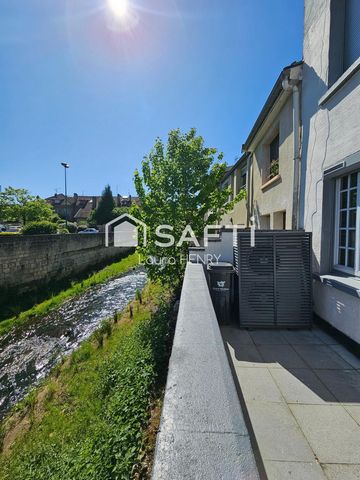 Grande maison renovée en plein centre ville de Verdun