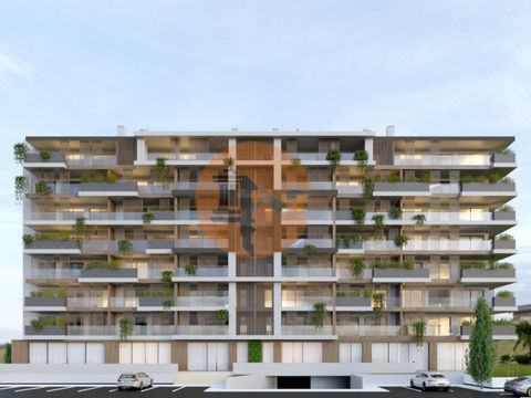 A new real estate development in Faro is already in the initial stages of construction, with completion scheduled for December 2024 with modern and elegant architecture. With seven floors, this building will offer 38 apartments of different sizes and...