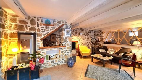 Pleasant village on the Minervois side with a bar, grocery, small restaurant, bread shop, food trucks and a weekly market, at only 5 minutes from Olonzac, 15 minutes from Bize-Minervois and 45 minutes from Narbonne-plage (the beach) ! Pleasant charac...